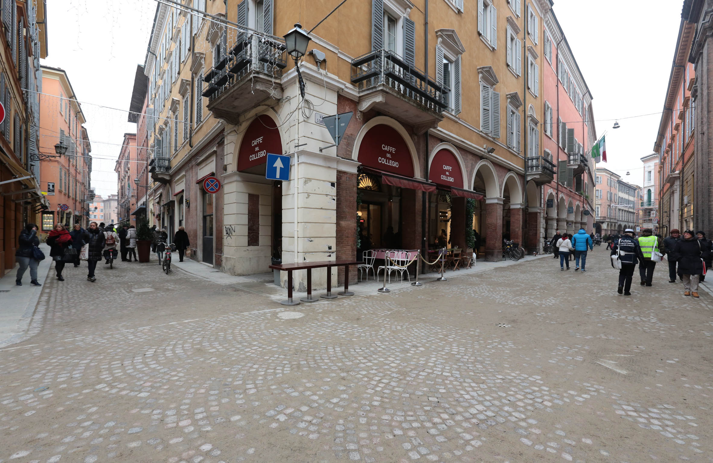 Un'immagine delle vie del centro storico restituite alla città