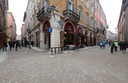 Un'immagine delle vie del centro storico restituite alla città