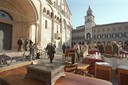 antiquariato piazza grande duomo e comune.jpg