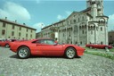 ferrari piazza grande duomo.jpg