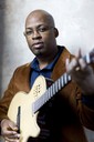 lionel_loueke_1.jpg