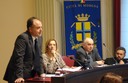 Il procuratore aggiunto Nicola Gratteri durante l'intervento. A fianco la presidente del Consiglio Liotti, il sindaco Pighi e il presidente di Avviso Pubblico Andrea Campinoti