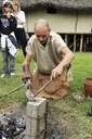 Un'immagine dei laboratori di fusione del bronzo alla Terramara