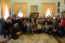 I volontari del verde premiati questa mattina in Municipio con il sindaco Muzzarelli, l'assessore Guerzoni, la presidente del Consiglio Maletti e tecnici del settore