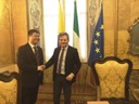assessore Tommaso Rotella e Li Xiaoyong dell'Ambasciata cinese a Palazzo comunale