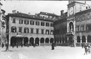 PIAZZA GRANDE CON I SACCHI - FOTO Roganti 