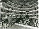 Luciano Pavarotti al Comunale di Modena 061180.jpg