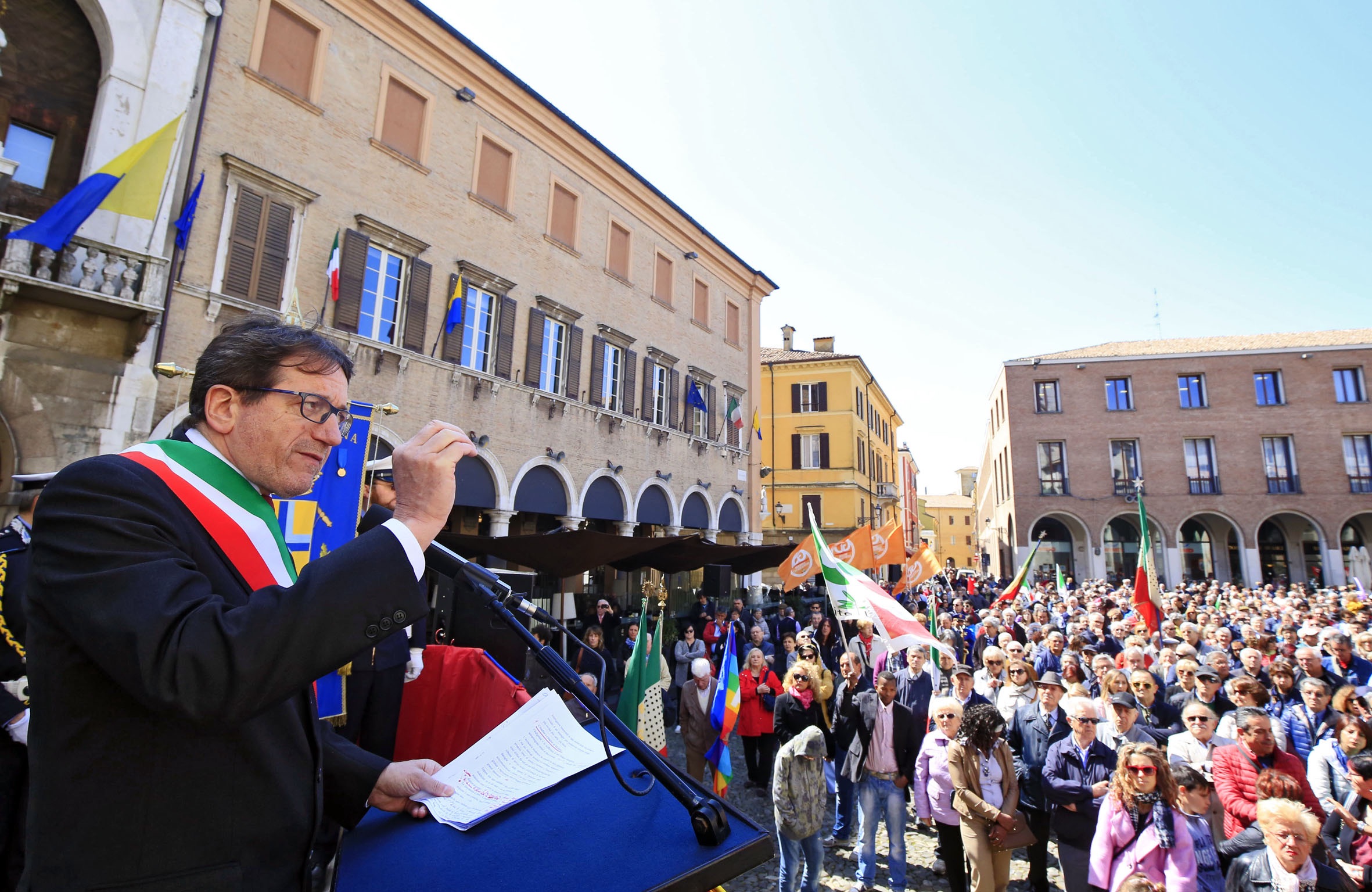 25 aprile in piazza, il discorso del sindaco