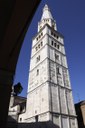 la torre ghirlandina.jpg