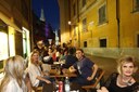 nessun dorma 2016 tavolini in via Sant'Eufemia.jpg