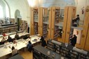 biblioteca delfini interno dall'alto.JPG