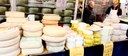 fiera san geminiano bancarelle formaggi.jpg