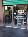 Controlli della PM nel negozio di viale Crispi