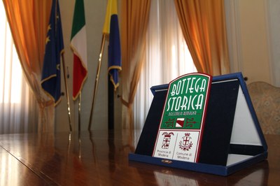 targa bottega storica.jpg