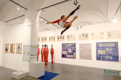 i migliori album allestimento mostra area calcio.jpg