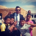 Saharawi, l'assessore Bosi con un gruppo di bambini