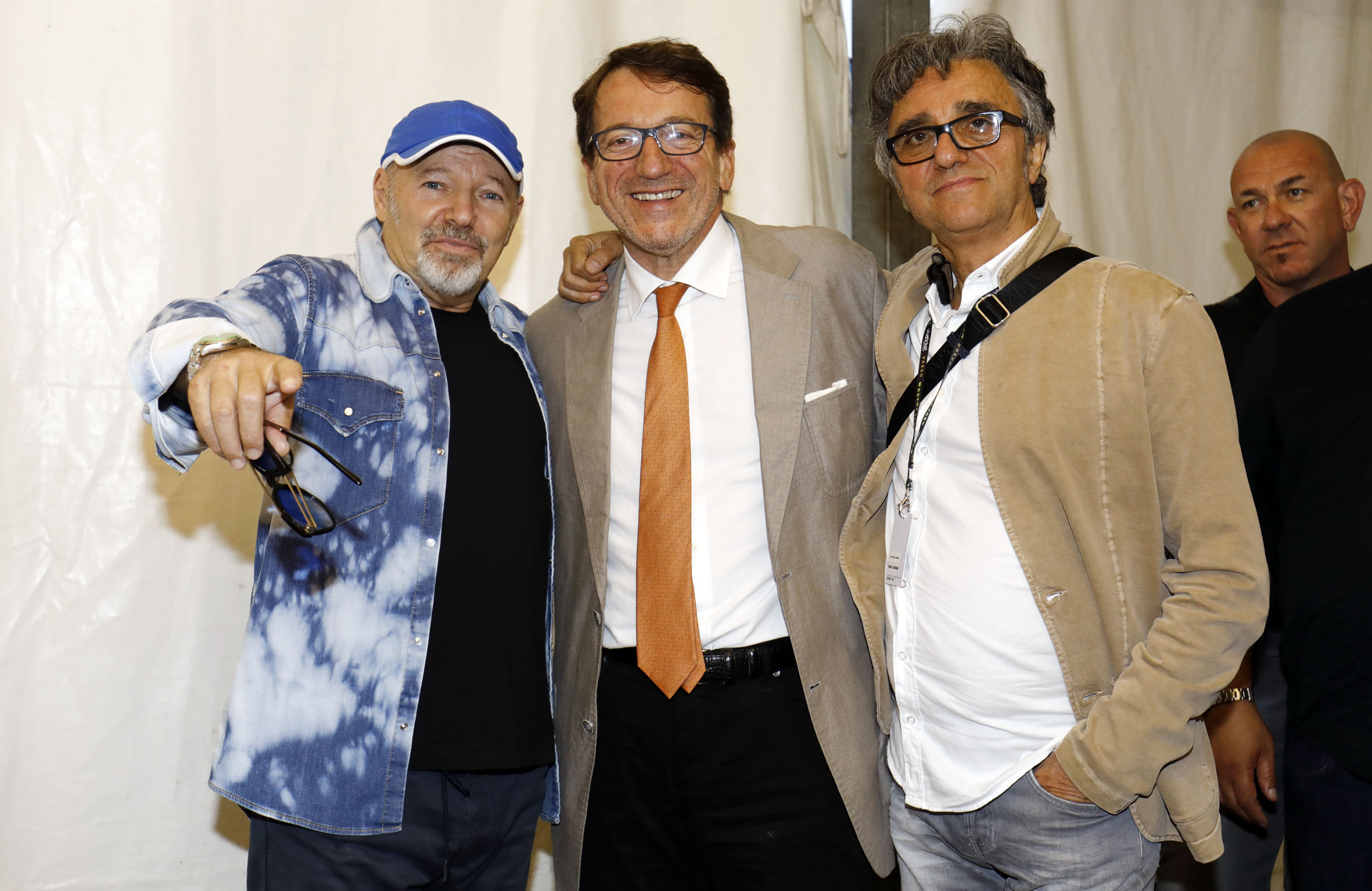 Il sindaco Muzzarelli con Vasco Rossi e Gaetano Curreri