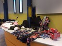 La merce contraffatta sequestrata dalla Pm