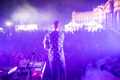 Giardinner 2016 live Cosmo.jpg