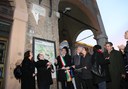 scopertura della targa di largo Formiggini.jpg