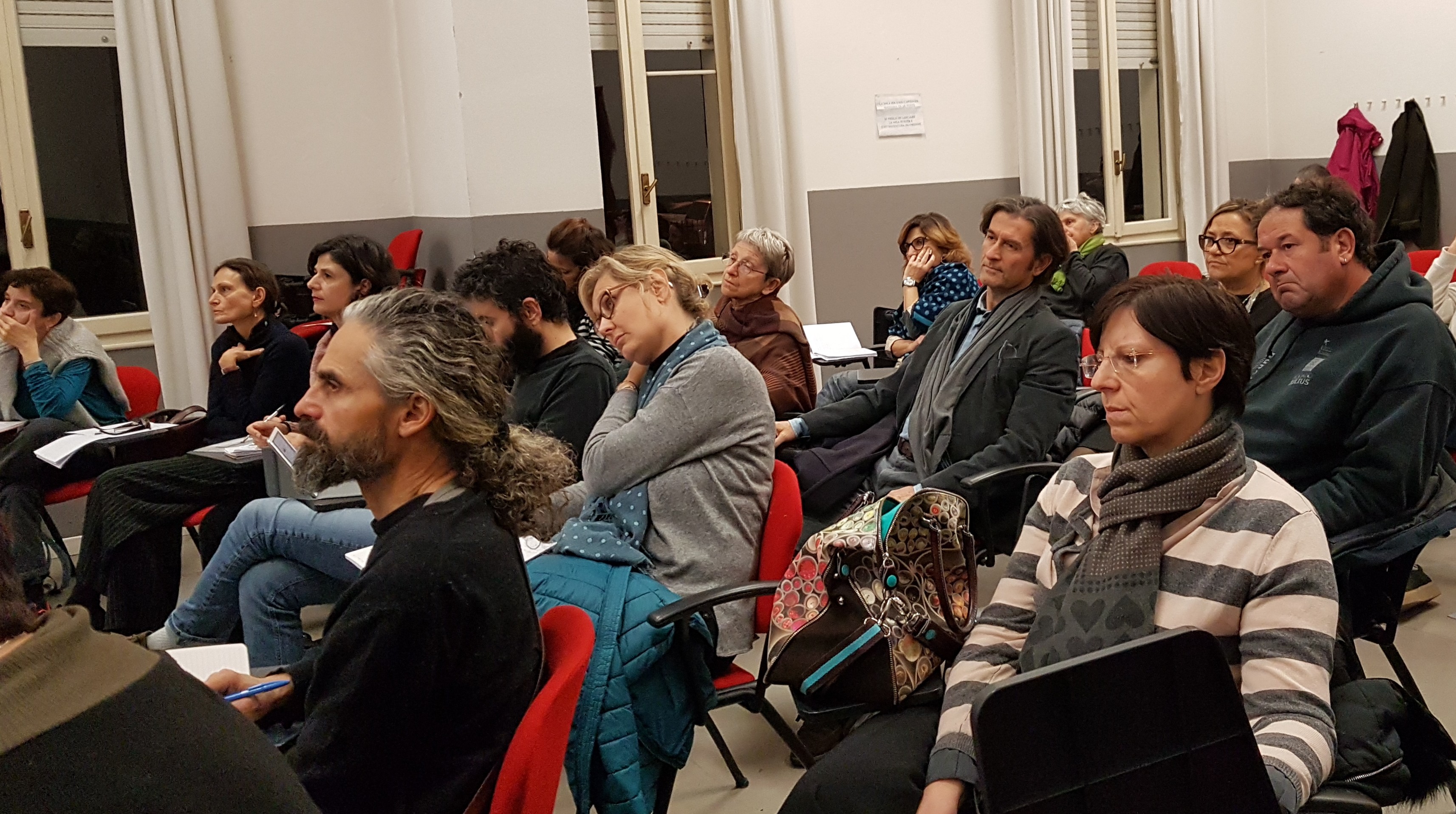 “Parole forti, parole non violente"
