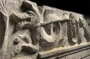 Monumenti funerari.jpg