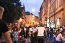 notte bianca passeggiata in via emilia