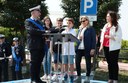I ragazzi delle Lanfranco ricevono l'attestato dalla PM