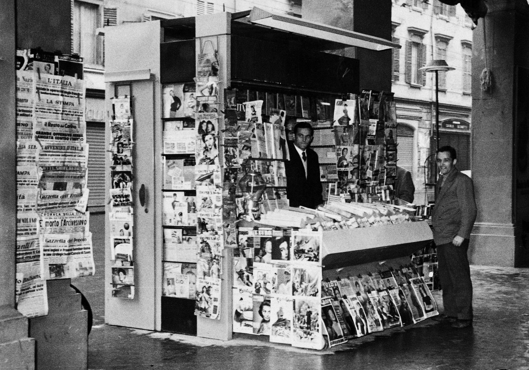 umberto e benito panini edicola.jpg
