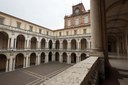 cortile palazzo ducale modena.jpg