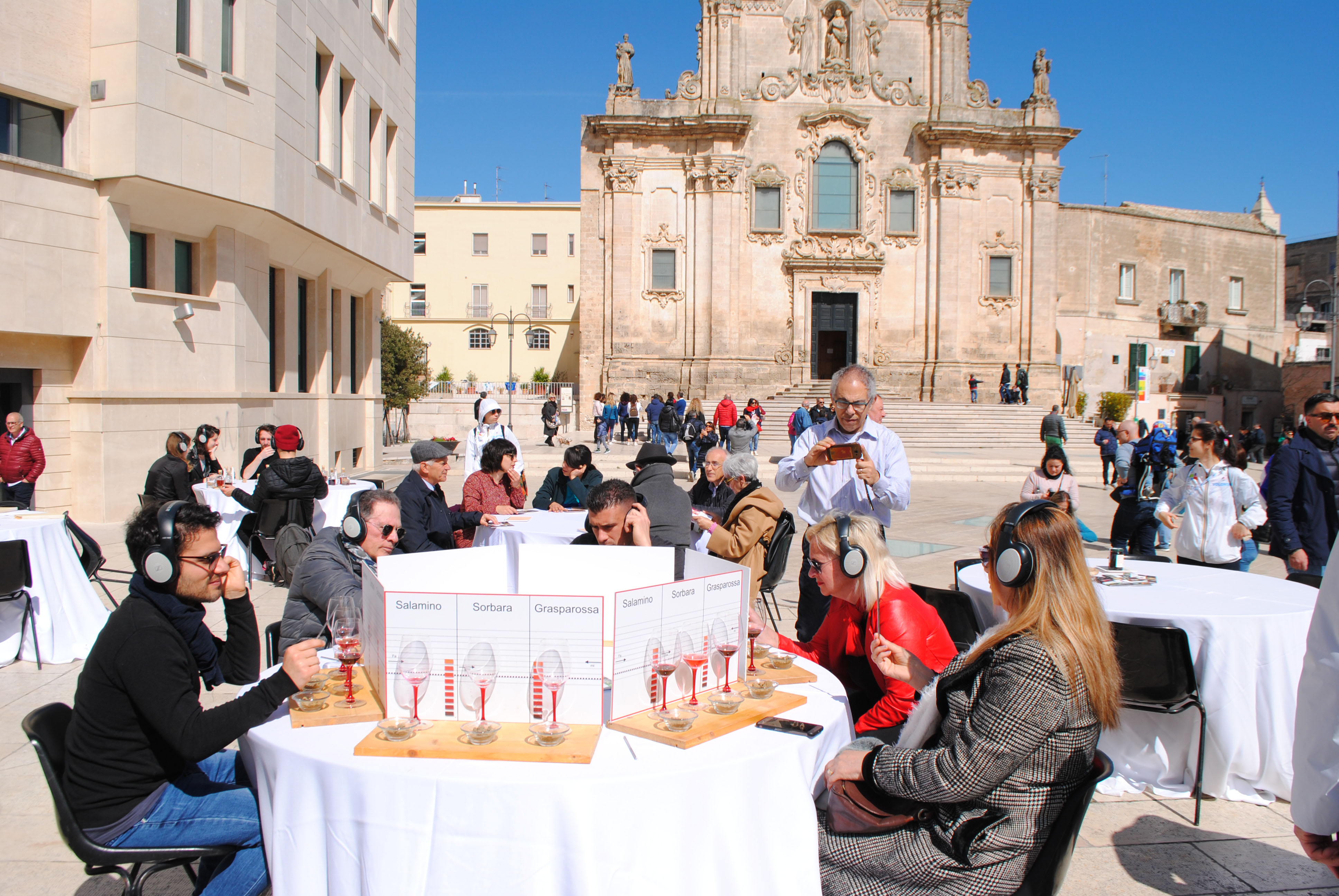 degustazioni enogastronomiche koinè matera.jpg