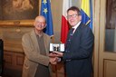 Il sindaco Muzzarelli e il vice prefetto vicario Scognamillo