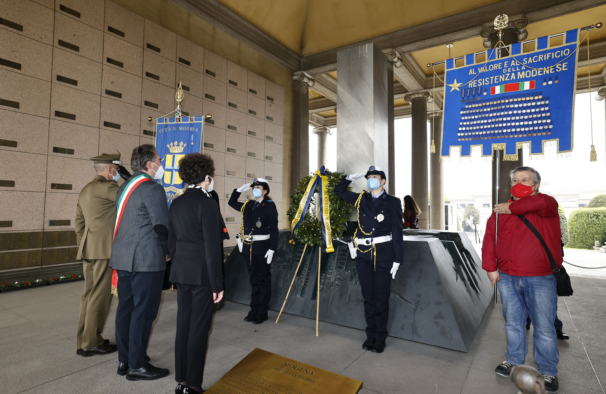 Famedio San Cataldo.jpg