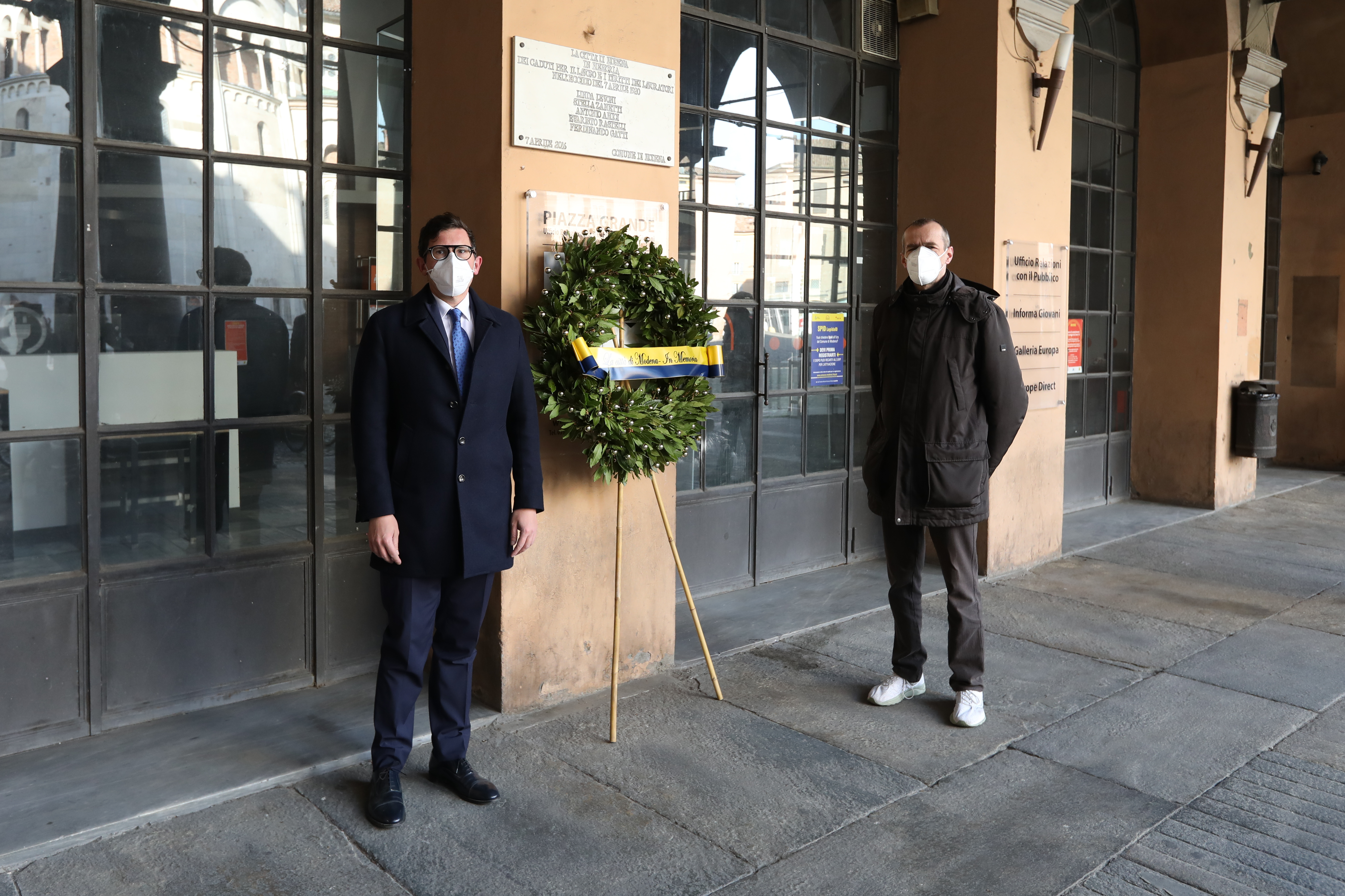 Andrea Bosi e Fabio Poggi commemorazione 7 aprile 2021.jpg