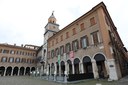 stendardi 25 aprile 2021 palazzo comunale dalla Bonissima.jpg