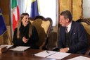 il sindaco Muzzarelli con Liz Paludetto Rodrigues