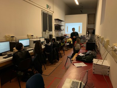 Corsi al My Net Garage di via degli Adelardi