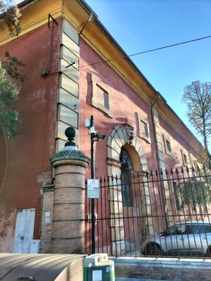 Una delle nuove telecamere installate ai Giardini ducali