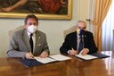 Il sindaco Muzzarelli e il presidente Iattici firmano il protocollo