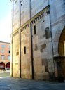 Ghirlandina, dettaglio delle pietre