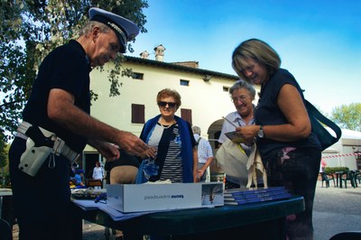 Un momento della festa del Controllo di vicinato della zona 3 di Modena