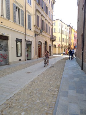 Riaperta via Canalino ripavimentata 3