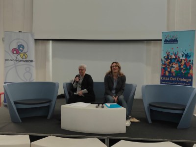 Il meeting Città del Dialogo in atto al Laboratorio aperto fino a giovedì 30