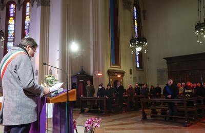 Un momento della funzione religiosa al Tempio dei caduti per il "Giorno del ricordo"