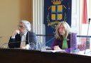 Un momento della relazione del difensore civico, avvocata Patrizia Roli, insieme a Mario Rodriguez, avvocato ed esperto di comunicazione politica e istituzionale