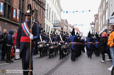 la marching band olandese Pasveerkorps Leeuwarden 